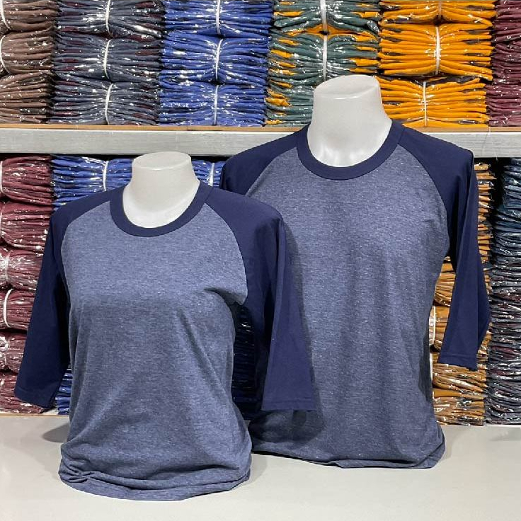 เสื้อยืดไหล่สโลปแขนสามส่วนผ้านุ่มใส่สบายทรงตรงใส่ใด้ทั้งชายหญิง