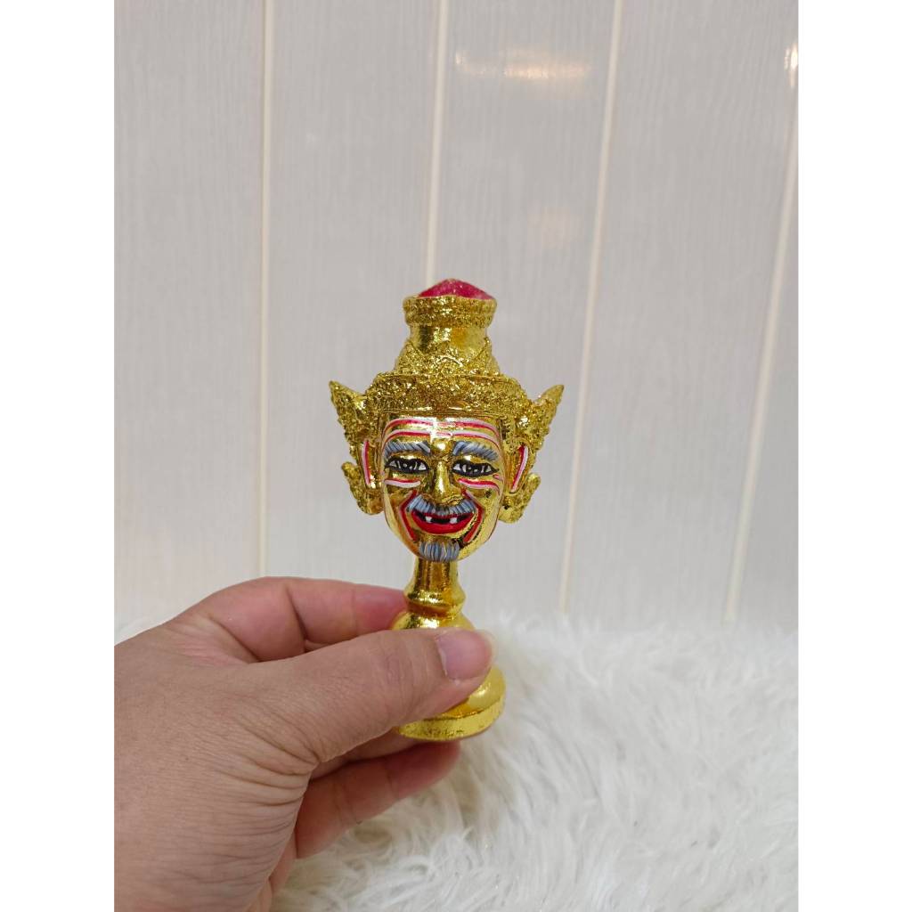 พ่อแก่ เศียรครู ขนาดจิ๋ว ตั้งหน้ารถ พร้อมฐานปิดทอง งานเรซิ่น ทองเค งานสวย เศียรเทพ หัวโขน ของที่ระลึก