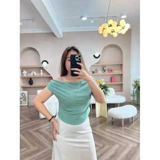 Malin 🤎🪡 เสื้อปาดไหล่เอวสับสาวอวบ