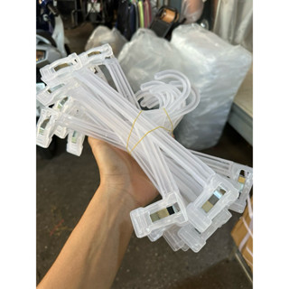 ไม้หนีบเสื้อผ้า 12นิ้ว แบบใส/แบบดำ ( แพ็ค 12ชิ้น )