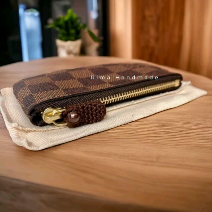 ไหมหุ้มซิป​ LV​ key​pouch, LV​ pochette​ cle'และ​Lv​ cosmetic​(พร้อมส่ง)​