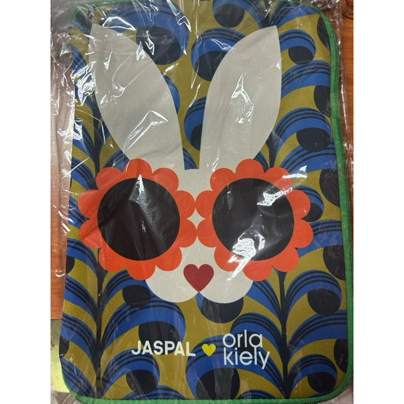 กระเป๋าใส่ไอแพดjaspal x orla kiely