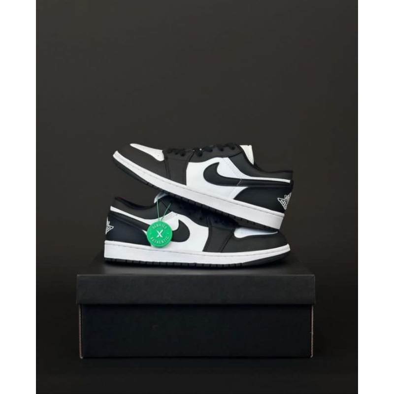 Nike Jordan1 panda 🐼