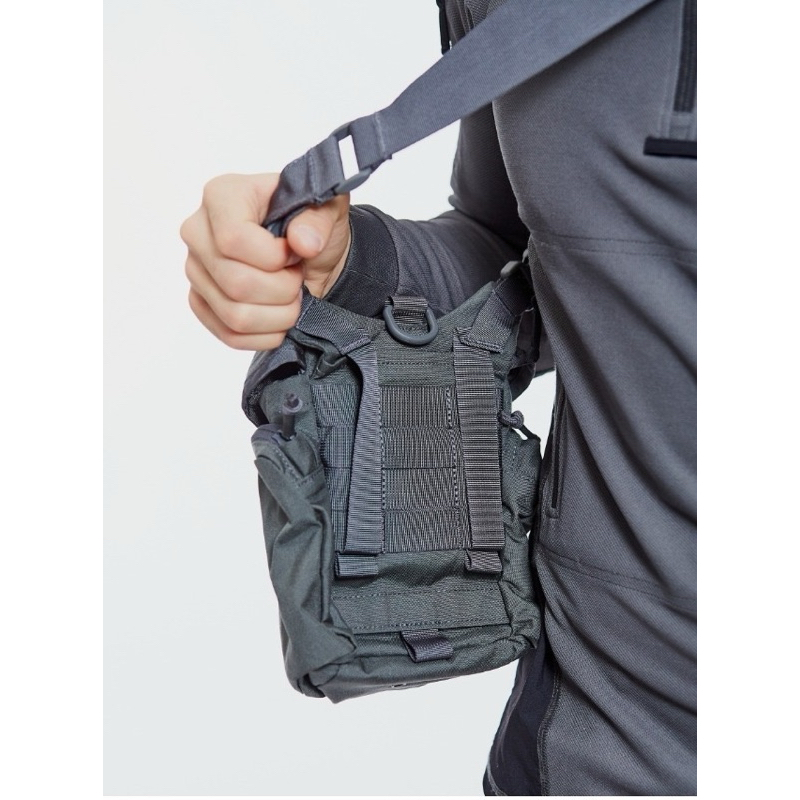 กระเป๋าสะพายข้าง Helikon-Tex รุ่น ESSENTIAL KITBAG