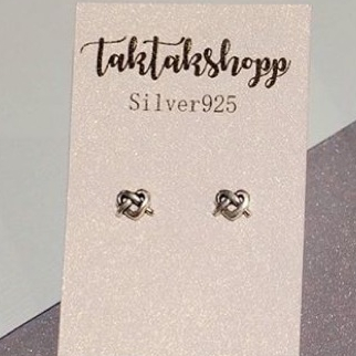 ต่างหูเพรทเซลเล็ก เงินแท้92.5% | Studs earring silver925