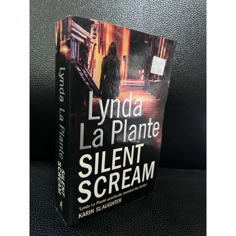 (พร้อมส่ง)หนังสือภาษาอังกฤษ Silent Scream by Lynda Lá Plante :R3