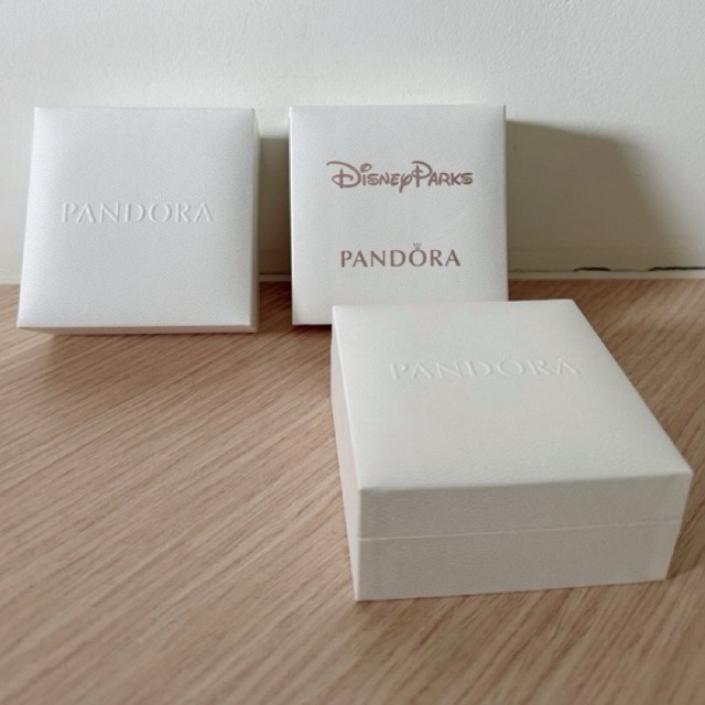 กล่อง Pandora แท้ ใส่กำไล หรือสร้อย