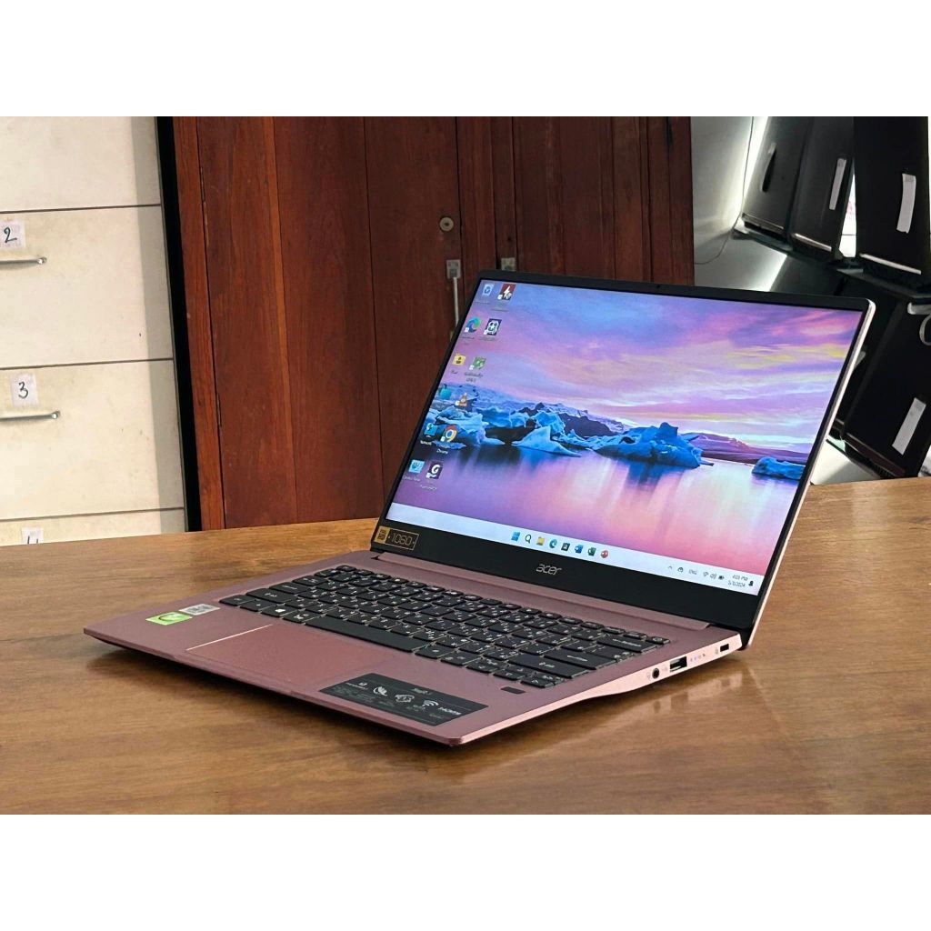 (3425) Notebook Acer Swift3 SF314-57-38N7 Pink