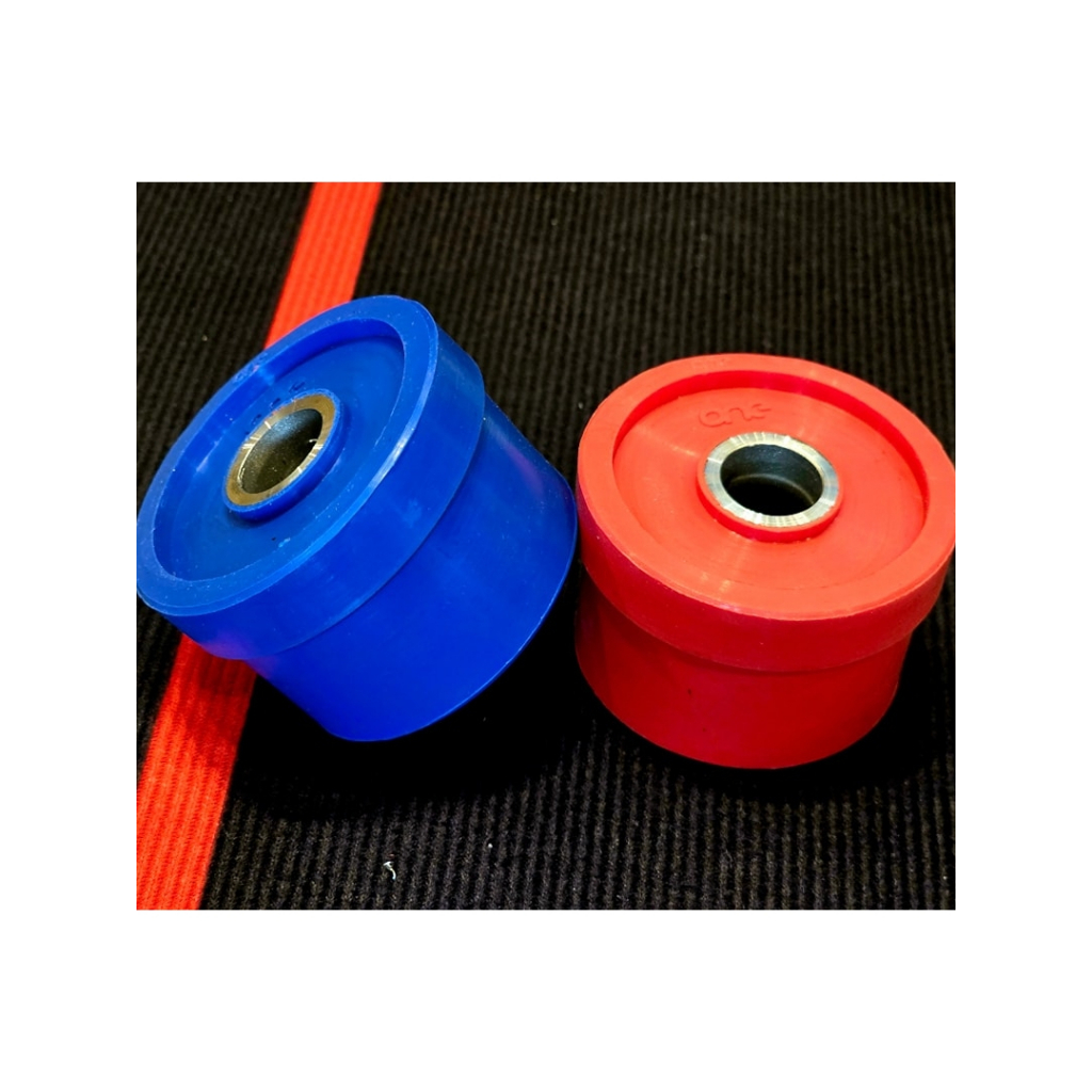 บูธยางแท่นเครื่อง[ONE]ใช้สำหรับรถVespa