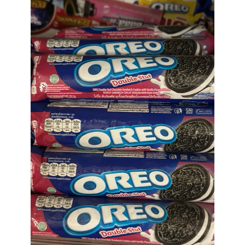 OREO โอรีโอ โอรีโอ้คุกกี้แซนวิชสอดไส้ครีม ขนาด 27.6กรัม. แพค 12 ห่อ