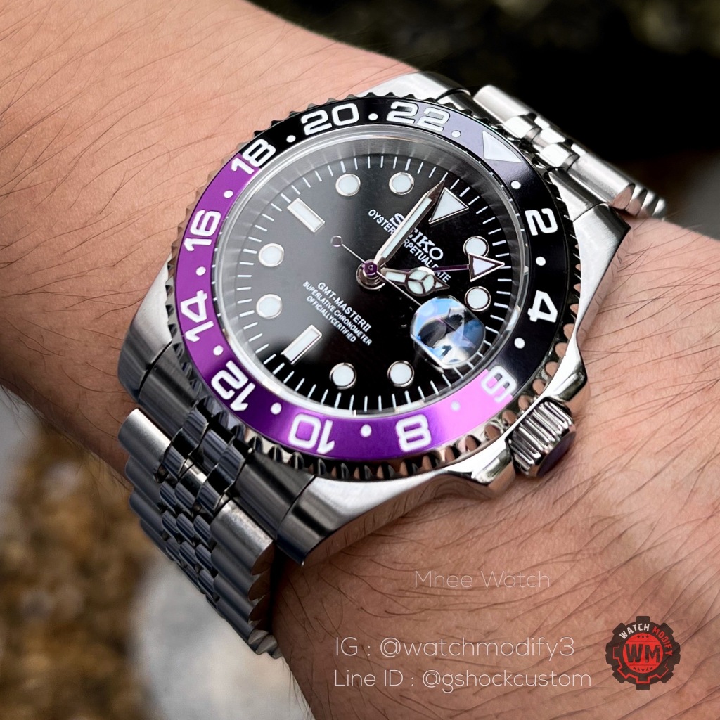 Seikomod Silver Black Panther GMT Movement Jubilee Strap