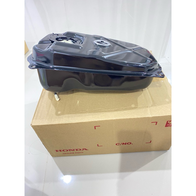 ถังน้ำมันเชื้อเพลิง เวฟ 125 R/S หัวเถิก ปี 2005 แท้เบิกศูนย์ (รหัสสินค้า 17510-KPH-950)