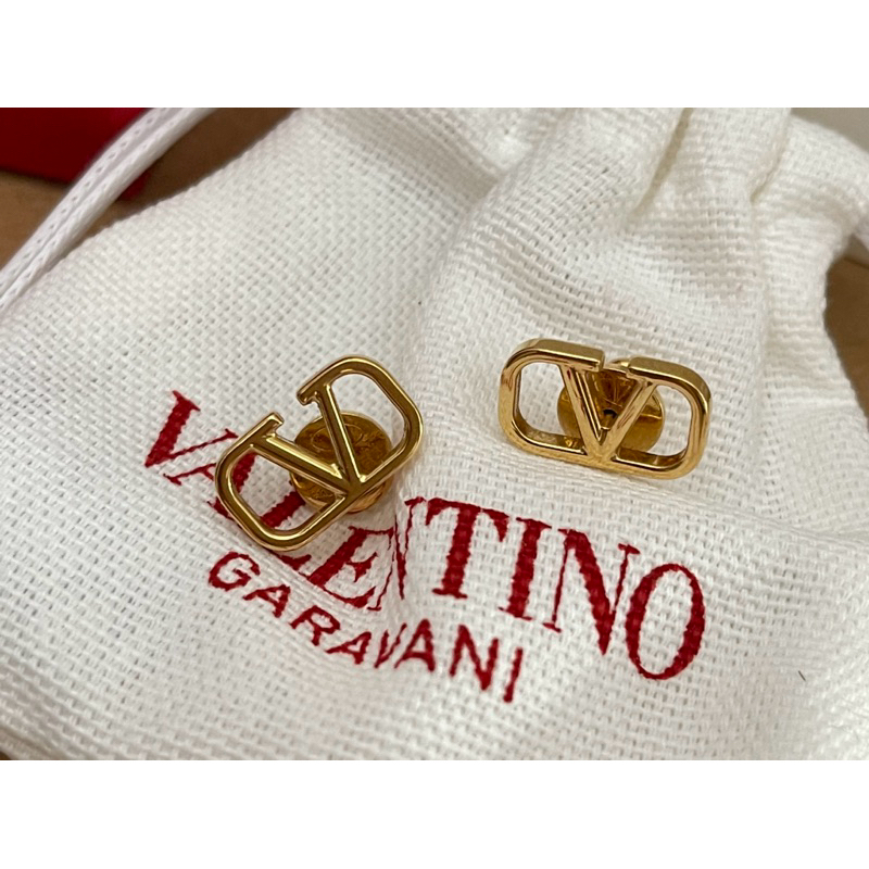 ต่างหู Valentino garavani ของแท้ 100%