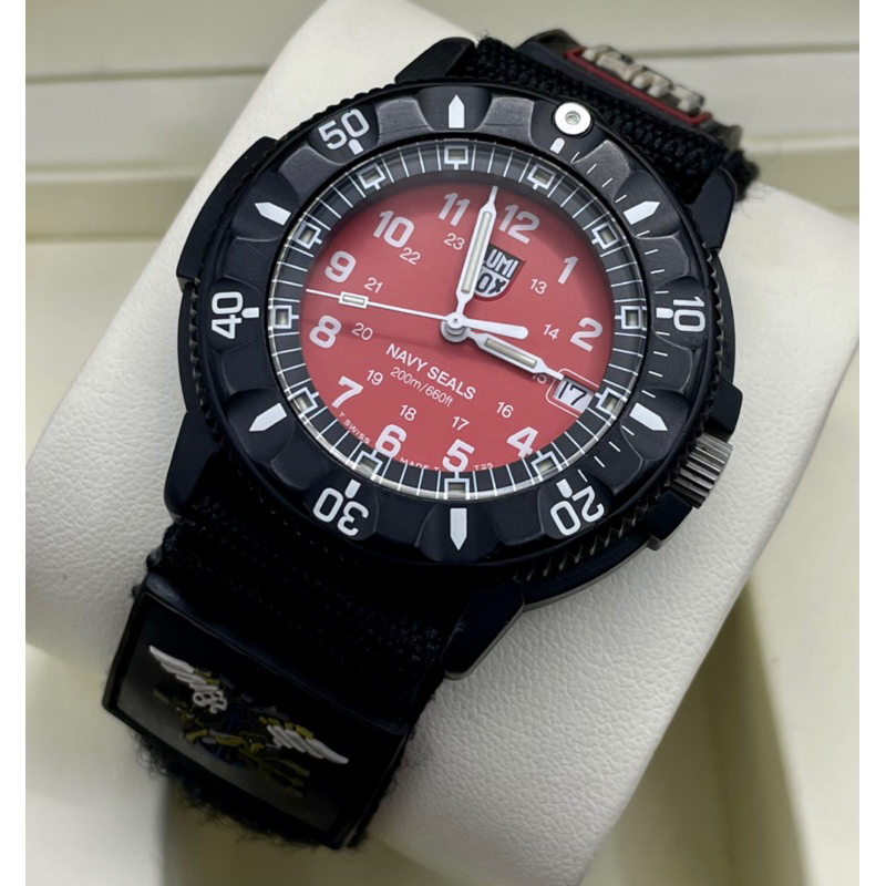 นาฬิกามือสอง LUMINOX 3000