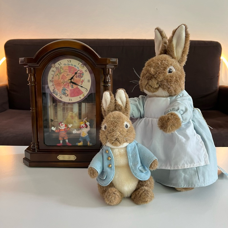 ตุ๊กตากระต่าย ปีเตอร์แรบบิท&amp;แม่ปีเตอร์*ป้ายห้อย ( Peter rabbit  japan 🇯🇵 )