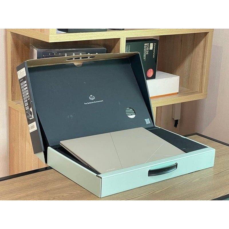 Asus Zenbook 14X OLED UX3404VA i5-13500H SSD512GB RAM16GB DDR 5 OLED 2K สินค้าตัวโชว์มีประกันศูนย์