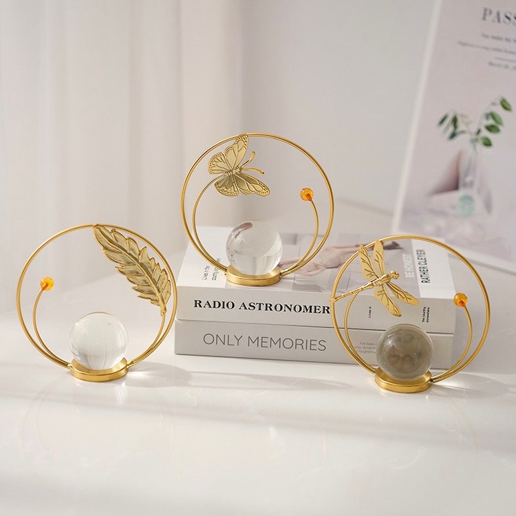 OurHome [พร้อมส่ง] เครื่องประดับคริสตัลบอล Crystal ball ornament ของตกแต่งบ้าน อุปกรณ์ประกอบฉาก ร้านกาแฟ ร้านอาหาร
