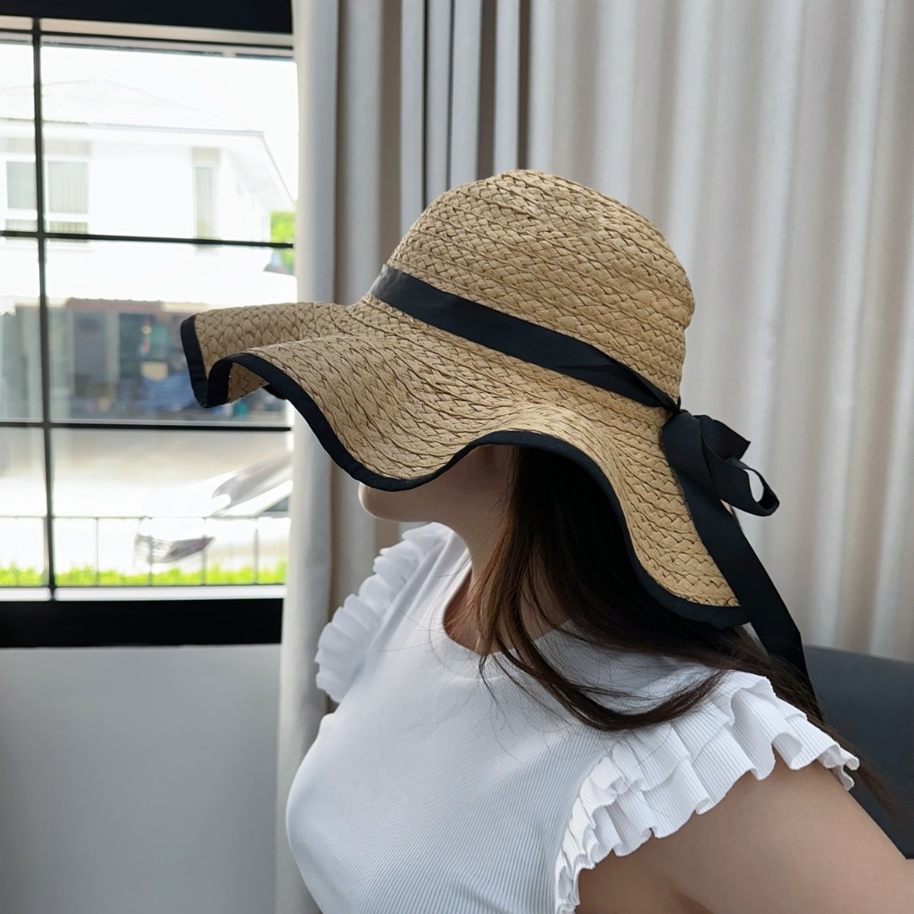 หมวกสาน ปีกกลาง ขอบลูกคลื่นคาดริบบิ้นผูกโบว์ ป้องกันแสงแดด สไตล์ญี่ปุ่น สีครีม