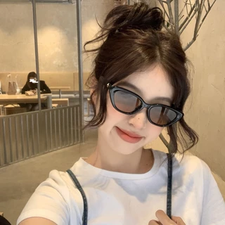 [จัดส่งจากกรุงเทพฯ]แว่นกันแดดแฟชั่นเกาหลีทรงแคทอายกรอบเล็กใสแว่นตาป้องกันรังสียูวีแฟชั่นเครื่องประดับอินเทรนด์ส่วนบุคคล
