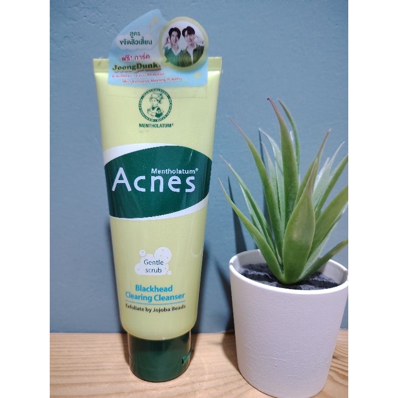 Mentholatum Acnes Blackhead Clearing Cleanser (100g)​
