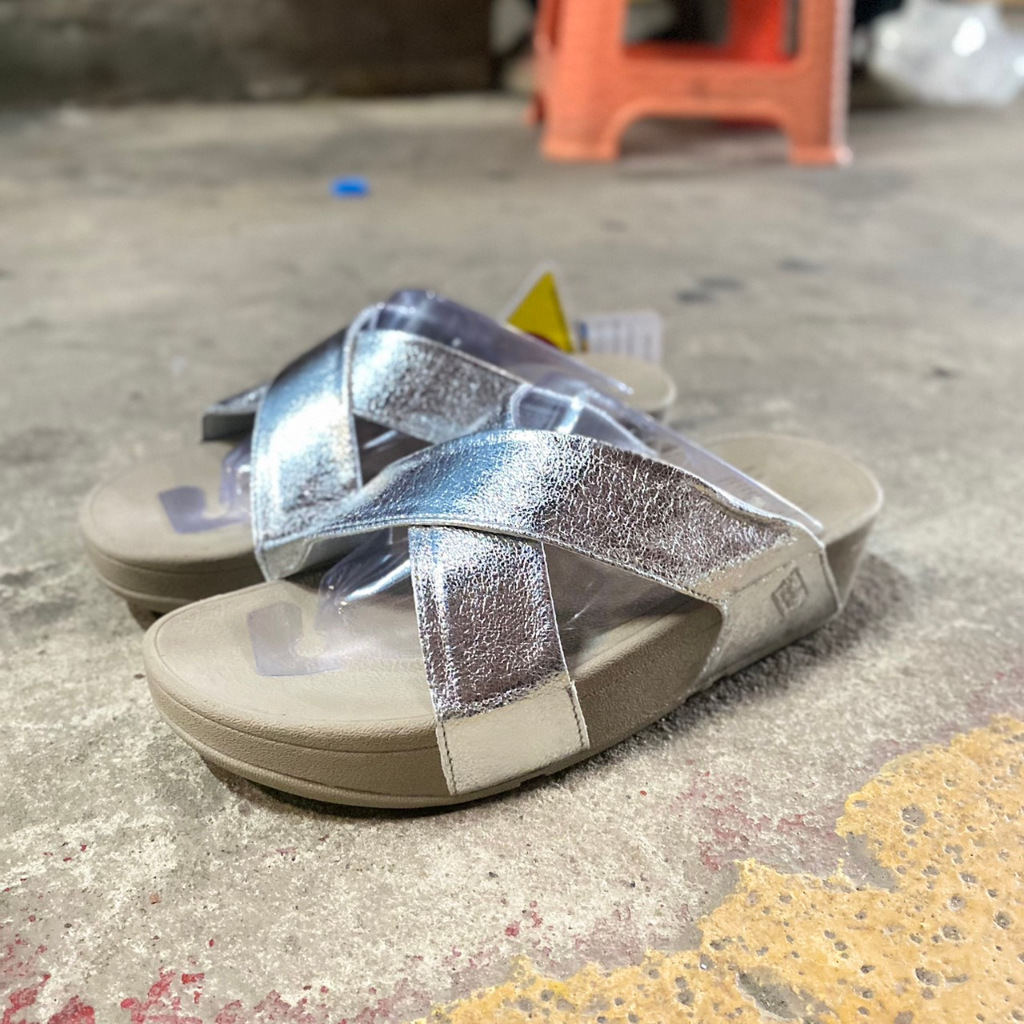 พร้อมส่ง รองเท้า Fitflop ผู้หญิง รุ่นใหม่ รองเท้าแตะเพื่อสุขภาพ ใส่สบายเท้าsize 36.......40