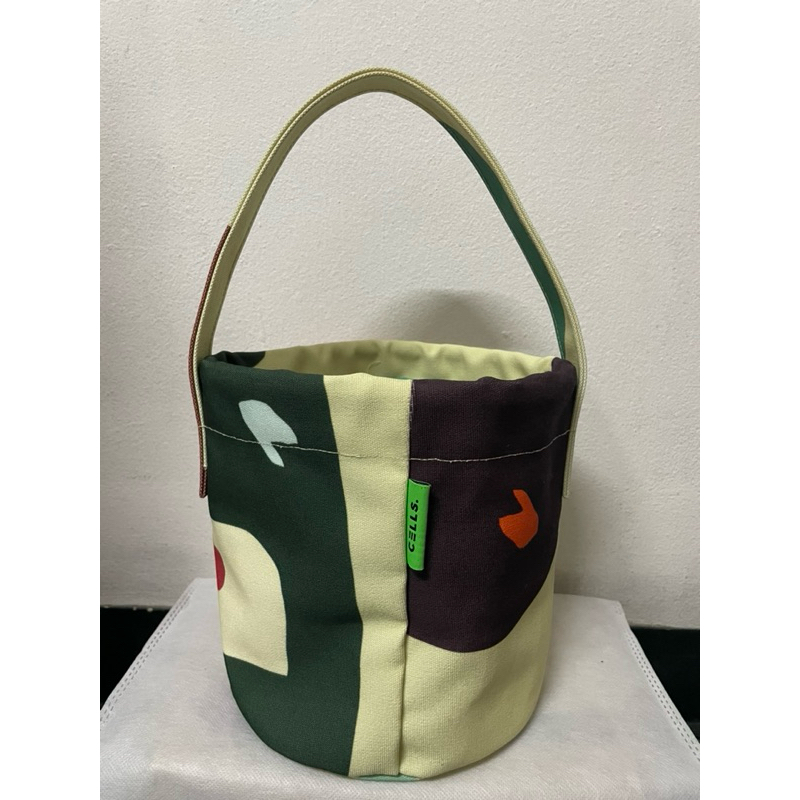Cells Leonardo Bugket Bag
