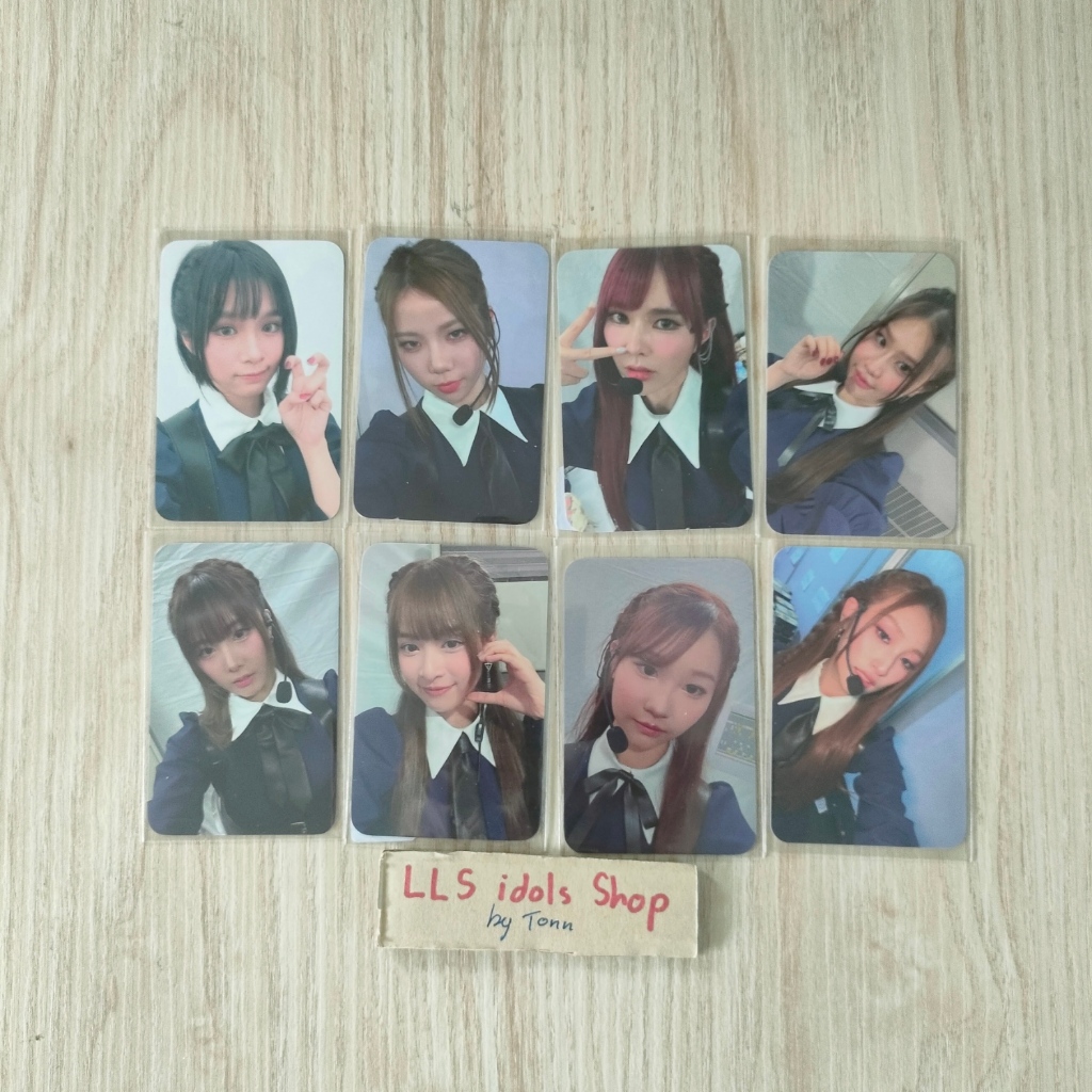 BNK48 CGM48 รูป Selfie Card จาก CD/Photobook ปกสีชมพู 16th Single: Kiss Me! - Undergirls