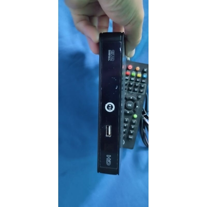 กล่องรับสัญญาณดาวเทียม PSI S2 HD มือสองสภาพดี ใช้งานได้ปกติ