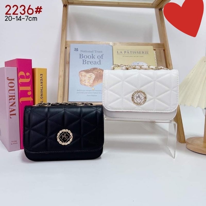 กระเป๋า PNK ราคา 190 บาทเท่านั้นค่า
