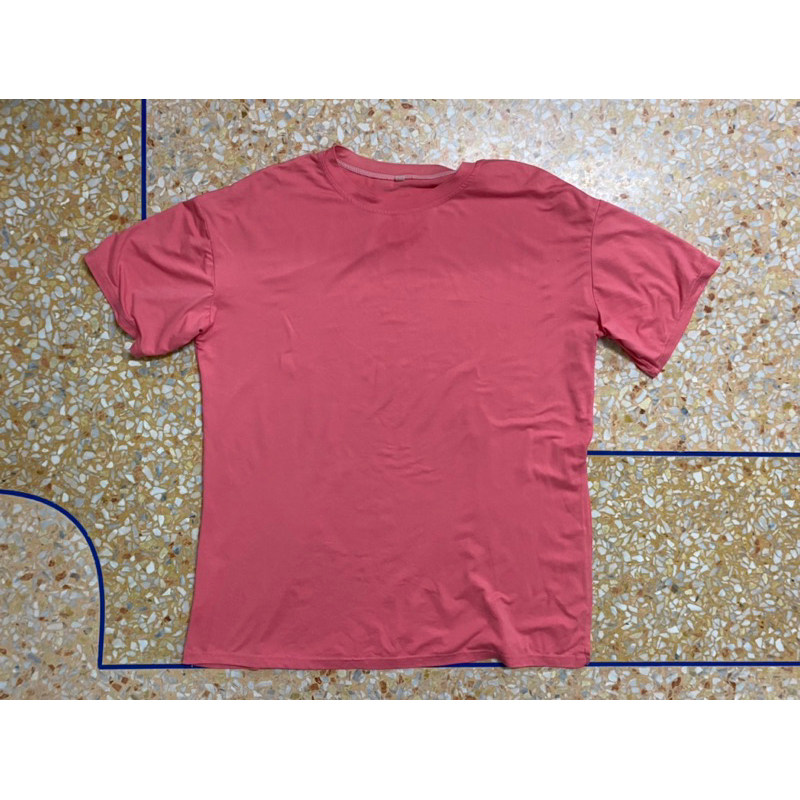 เสื้อยืด มือ2 ไซส์ s,m