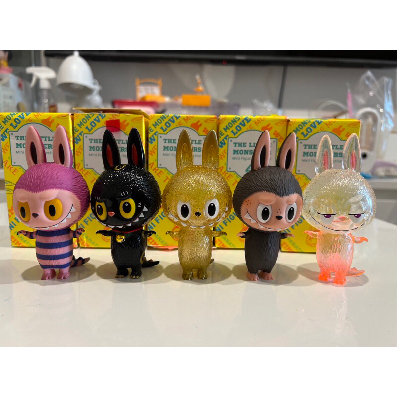 Labubu [แกะเช็คตัว] POPMART Zimomo V4 Series LABUBU The Little Monsters พร้อมส่งจากไทย