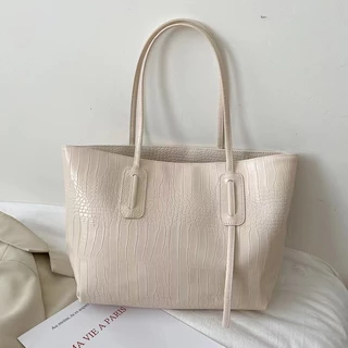 (A85) กระเป๋าสะพายไหล่ หนัง PU ใบใหญ่ใส่ของได้เยอะ
