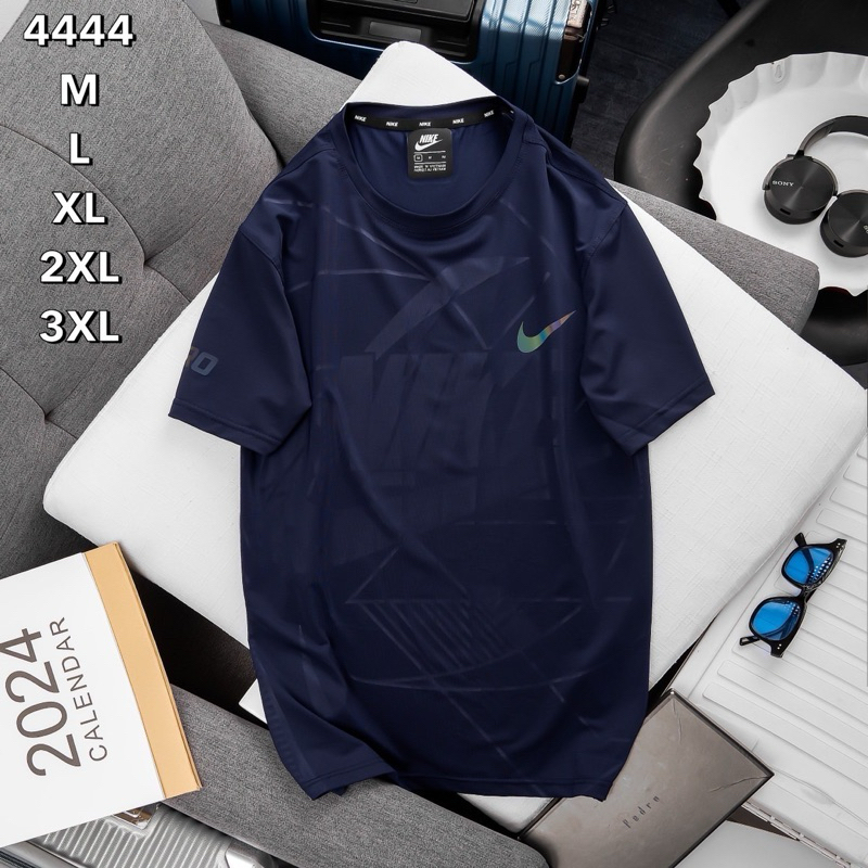 เสือกีฬาผู้ชาย คอกลมแขนสั้น ผ้าลื่นนิ่ม T Shirt 02