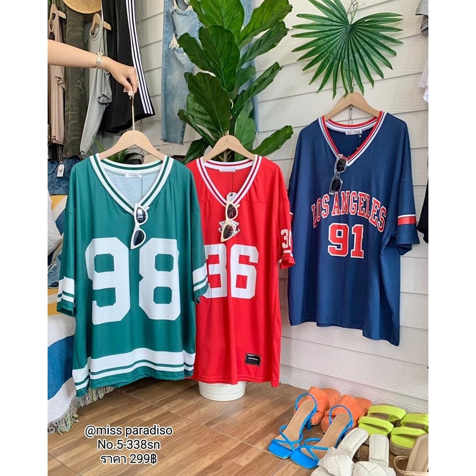 5-338 เสื้อยืดคอวีแต่งสกรีน รอบอก 52 ผ้าดีมาก