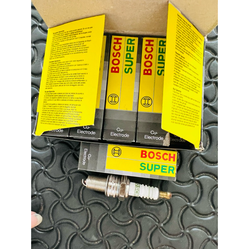 หัวเทียน 10หัว BOSCH W7DC เครื่องสูบน้ำ gx160 เครื่องยนต์ 5.5แรง 6.5แรง ราคาส่ง