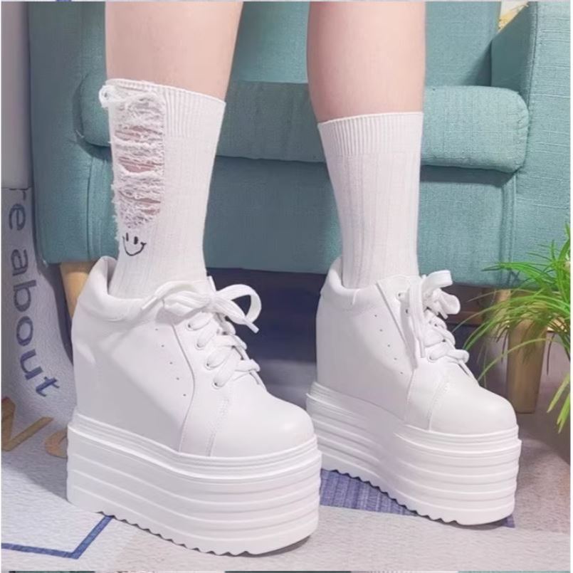 (D02) รองเท้าผ้าใบเสริมส้น สูง15cm/13cm ไซส์34-39**พรีออเดอร์