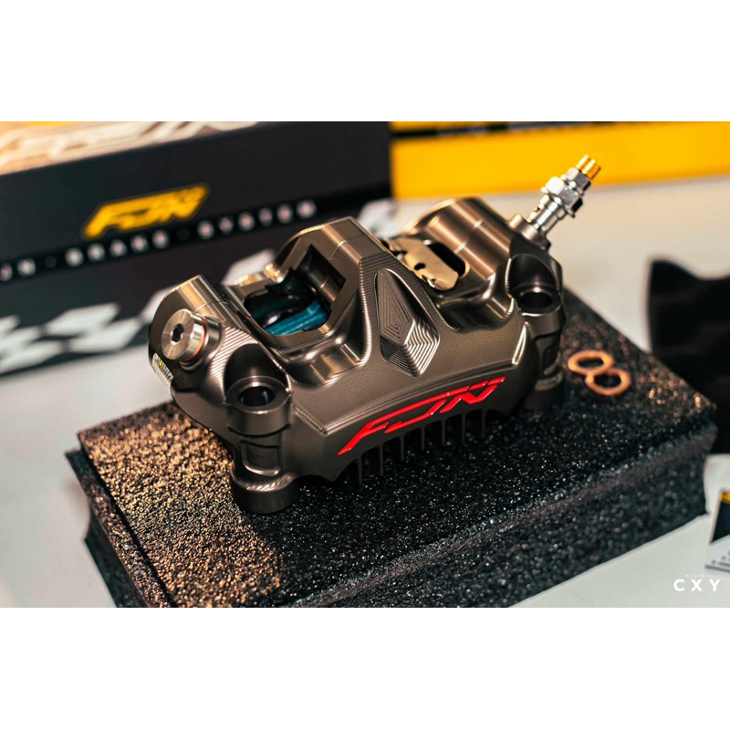 ปั๊มล่าง เวฟ110 /  เวฟ125 / หลีด125 ปั๊มล่างFJN รุ่น GP-10 4pot 100mm.