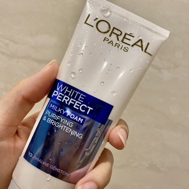 LORAL White Perfect milky Foam Anti-Dullness สครับ 100ml