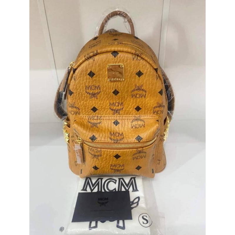 🎒🎒โปร New Mcm backpack size Mini
🎒🎒กระเป๋าเป้ สีออริ สวยๆ มาใหม่