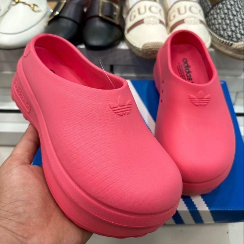 รองเท้าแตะผู้หญิง รองเท้าแตะ มีป้าย มีกล่อง ชนSHOP2024 ใส่น่ารัก