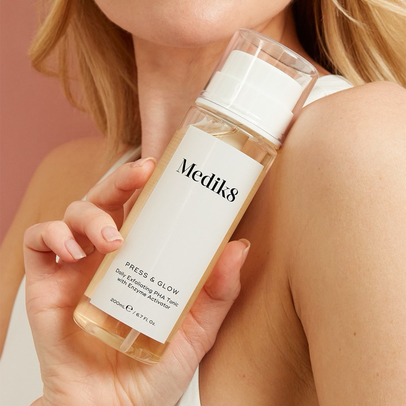 Medik8 Press & Glow 200ml ราคา ถูกที่สุด ดีลบีเคเค