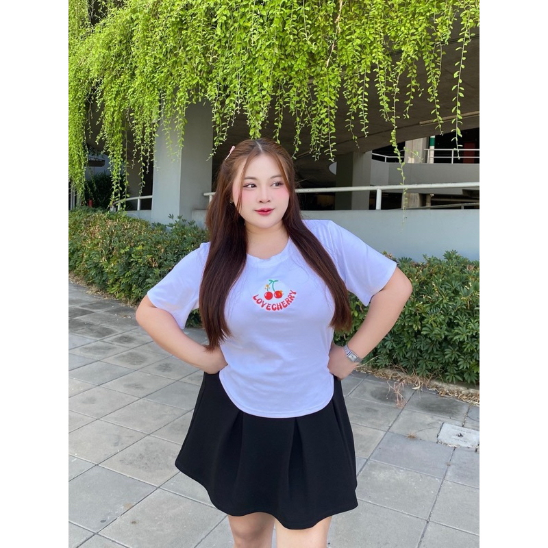 ย 02เสื้อยืดคอกลมจั๊มเอวพรางหุ่น ผ้าคอตตอนยูนิพรีเมี่ยม ปักcherry