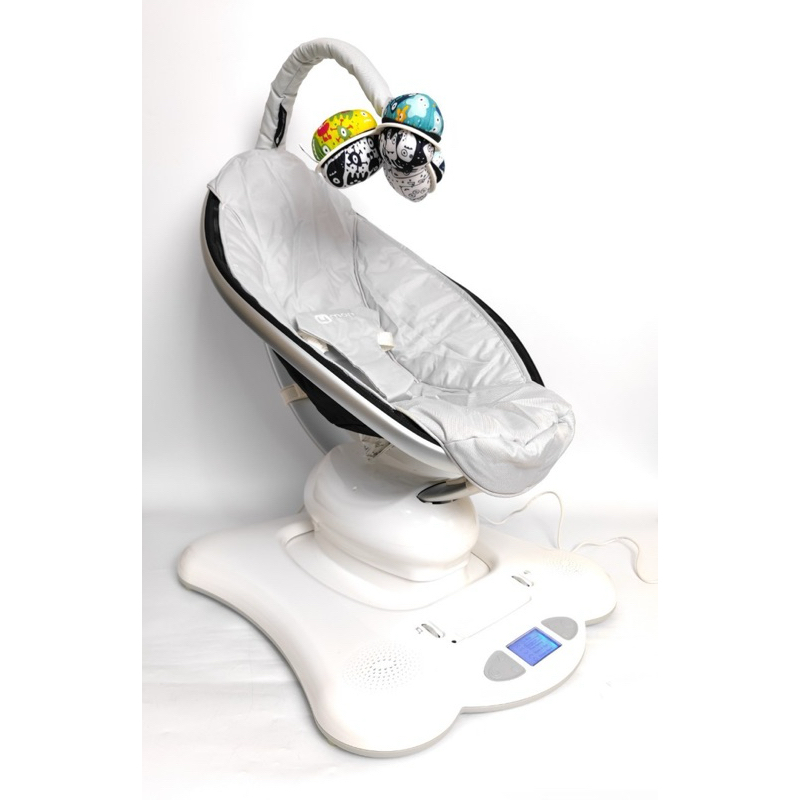 4 MOMS MAMAROO PLUSH เปลกล่อมเด็กอัจฉริยะ (มือสอง)