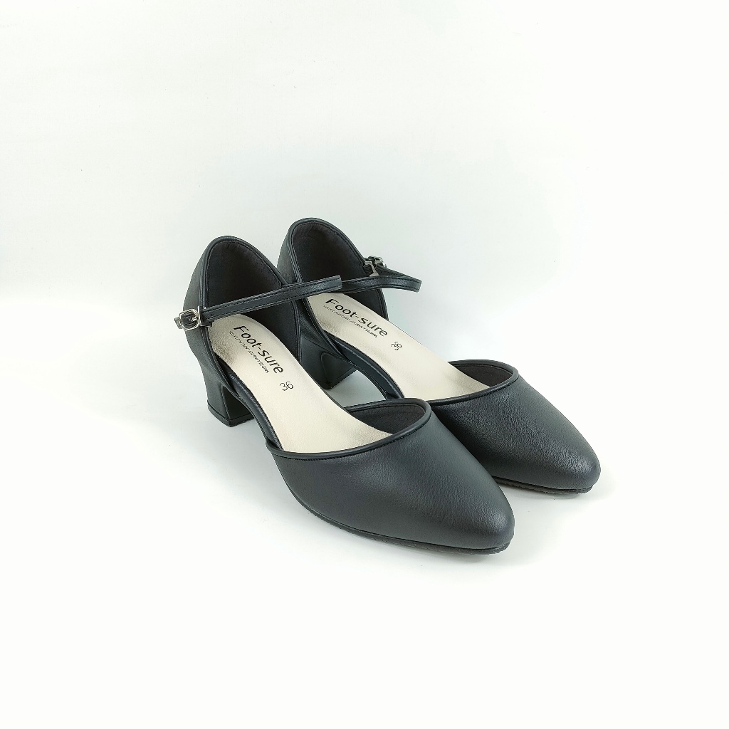 FOOTSURE รองเท้าผู้หญิง รุ่น HELEN วัสดุเกรดพรีเมื่ยม สวมใส่ นุ่มสบายเท้า สามารถยืน และเดินได้ทั้งวัน