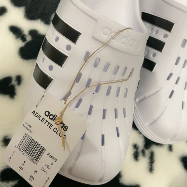 Adidas Adilette Clogs รองเท้าแตะ รองเท้าใส่ในบ้าน กันน้ํา แบบนิ่ม สําหรับผู้ชาย และผู้หญิง