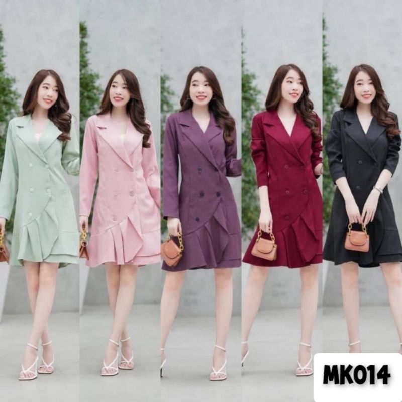 เดรสคอปกเทเลอร์ชายระบาย