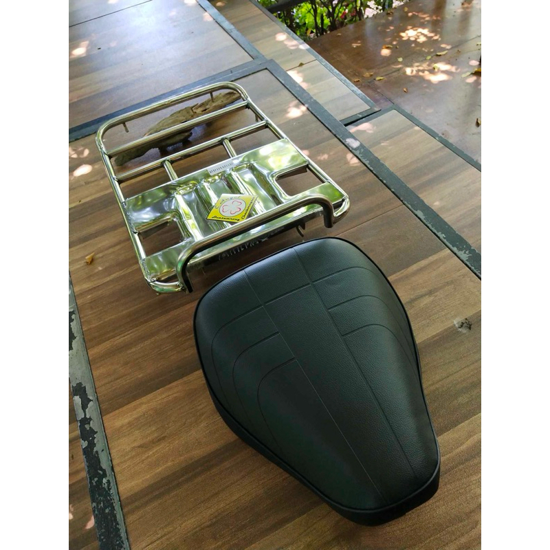 ตะแกรงใหญ่บรรทุก พร้อมเบาะ CUB 50 C70 C65 C90 (รุ่นใหม่ งานสแตนเลส)