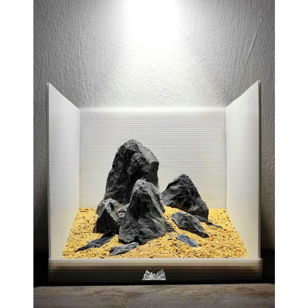 หิน Black mountain stone (หินภูเขาสีดำ) (แบบ 3kg/150 บาท)