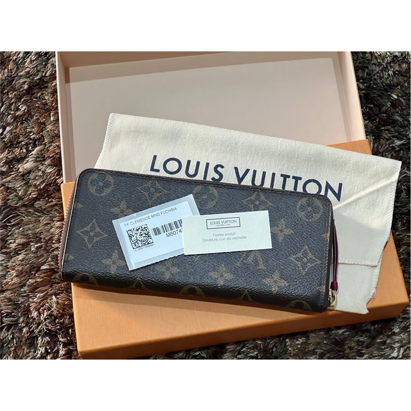กระเป๋าสตางค์ LOUIS VUITTONรุ่น Clémence