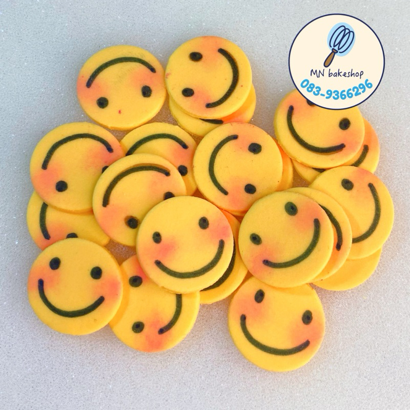 🧁น้ำตาลกัมเพส หน้ายิ้ม  25ชิ้น ขนาด 1.5เซน สำหรับตกแต่งหน้าเค้ก ขนม น้ำปั่น เพิ่มความน่ารัก น่าทานให้ขนมของคุณ 🧁